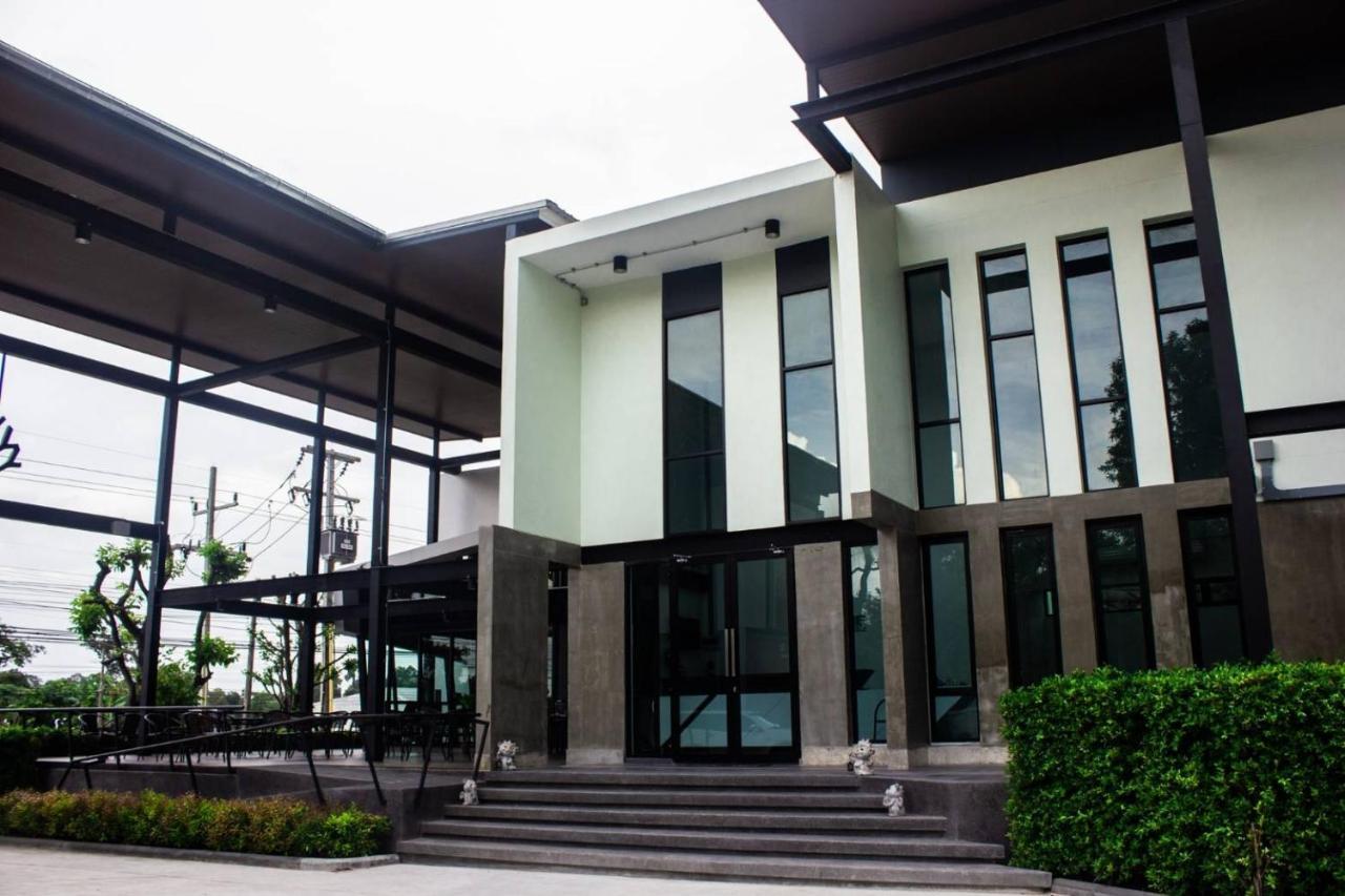 De Vine House Hotel Roi Et Luaran gambar