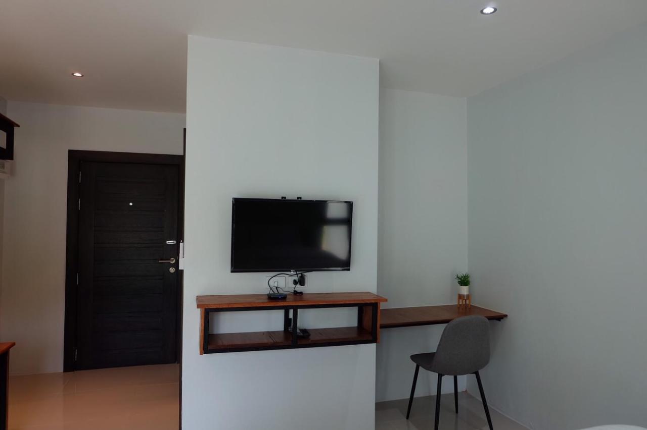 De Vine House Hotel Roi Et Luaran gambar