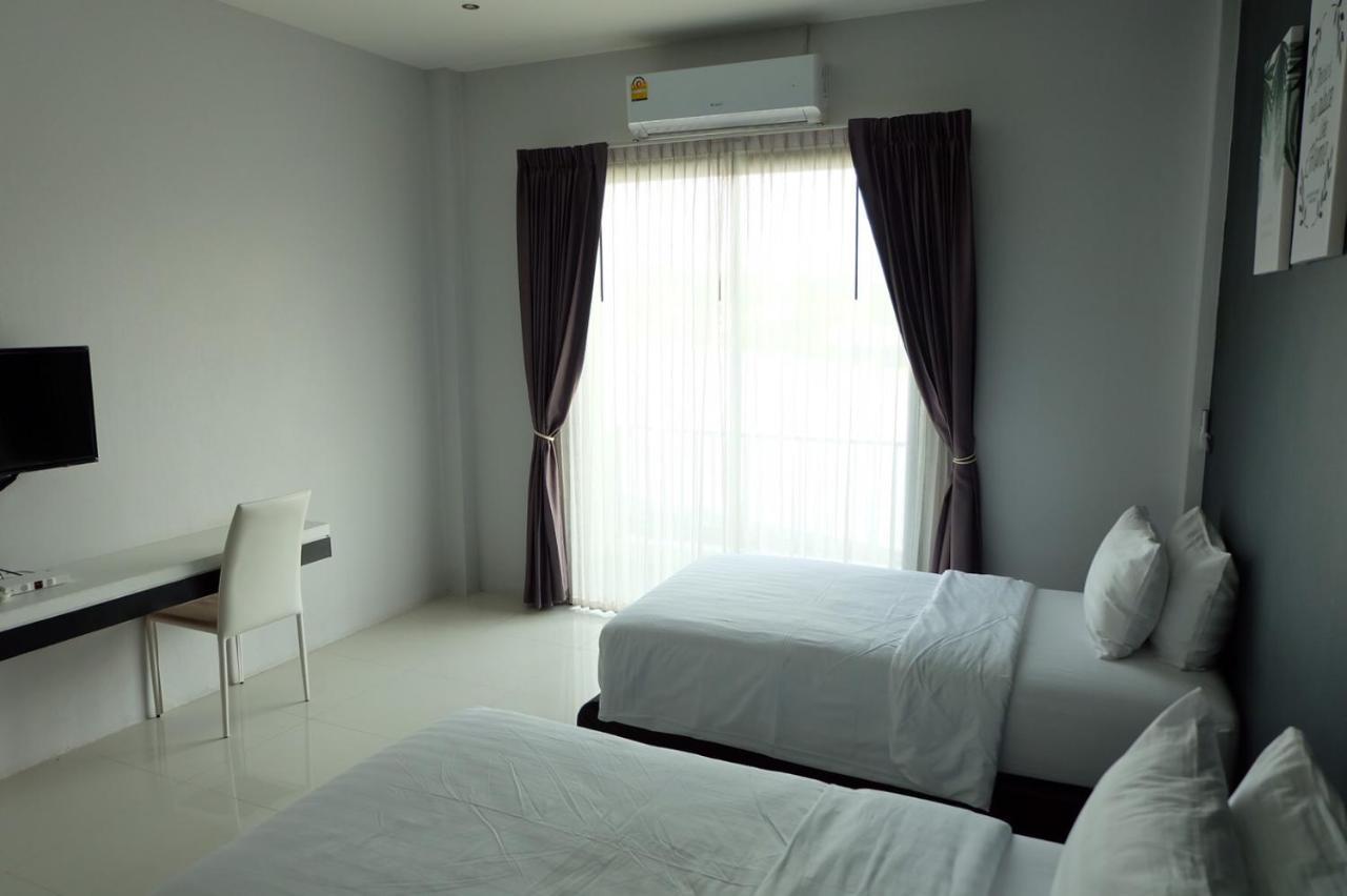 De Vine House Hotel Roi Et Luaran gambar
