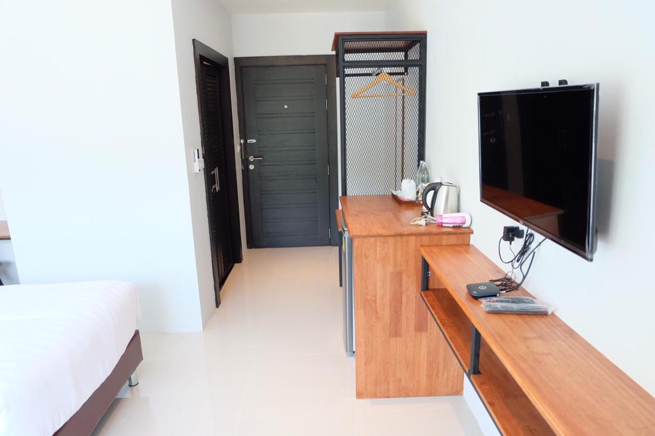 De Vine House Hotel Roi Et Luaran gambar